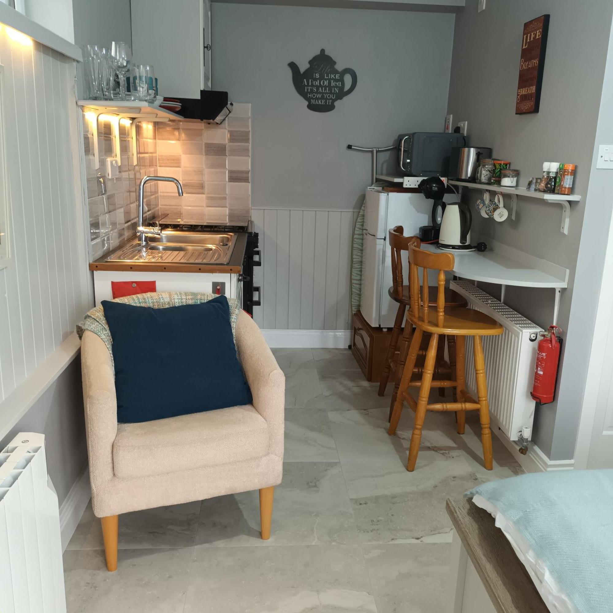 Kates Place Studio 1 Donegal Town Bagian luar foto